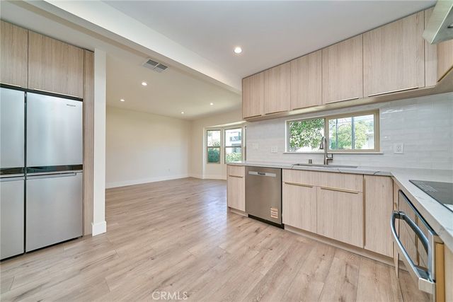 2938 Mary, La Crescenta, CA 91214