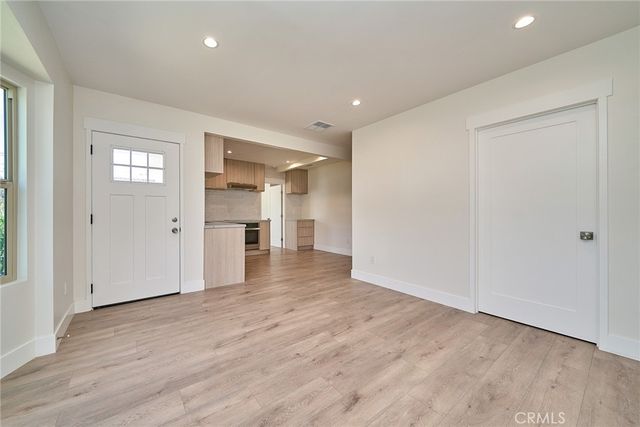 2938 Mary, La Crescenta, CA 91214