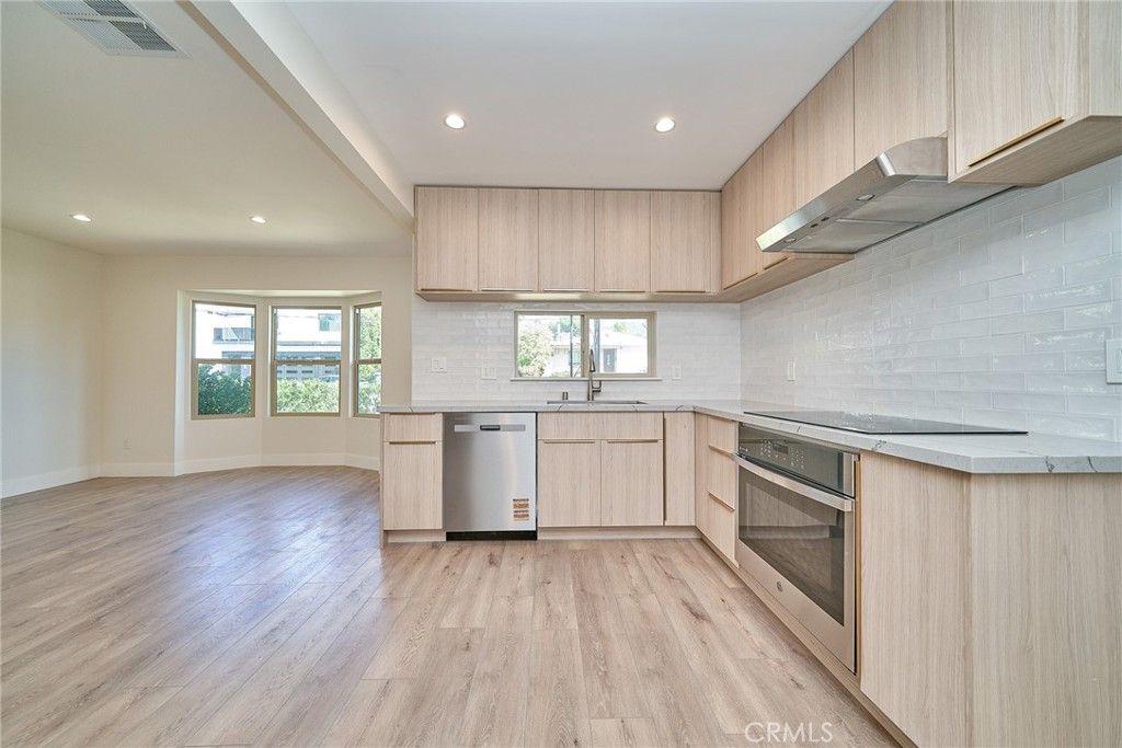 2938 Mary, La Crescenta, CA 91214