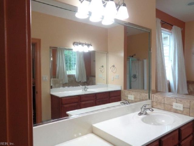 3973 Grand Isle DR, Chesapeake, VA 23323