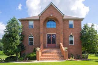 604 Songwriter Cir, Nashville, TN 37220