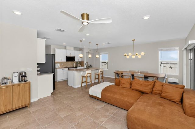 3082 GREEN PARK DRIVE, Deland, FL 32724