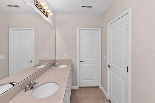 3082 GREEN PARK DRIVE, Deland, FL 32724