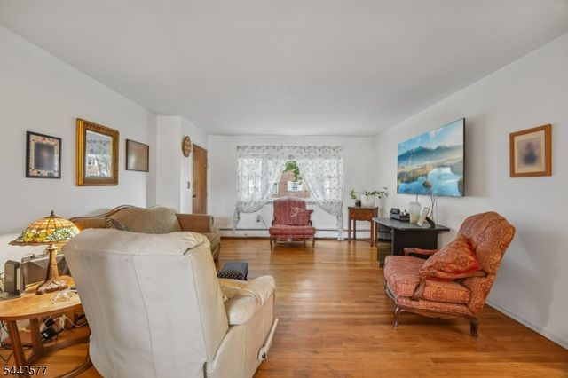 1255 Valley Rd A, Wayne Twp., NJ 07470