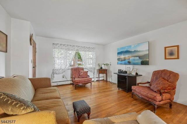 1255 Valley Rd A, Wayne Twp., NJ 07470