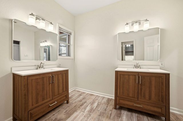 20001 Hamilton Pool RD, Dripping Springs, TX 78620