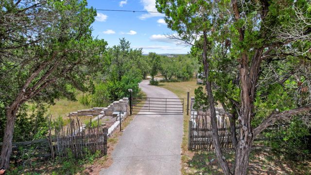 20001 Hamilton Pool RD, Dripping Springs, TX 78620