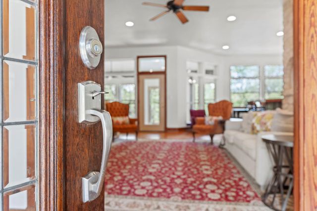 20001 Hamilton Pool RD, Dripping Springs, TX 78620