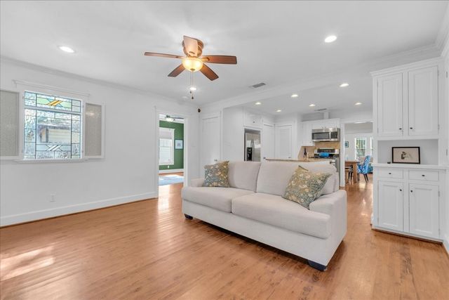 4532 Pershing Avenue, Fort Worth, TX 76107