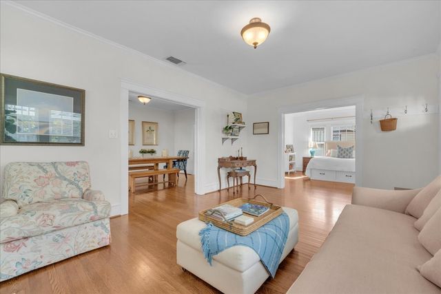 4532 Pershing Avenue, Fort Worth, TX 76107