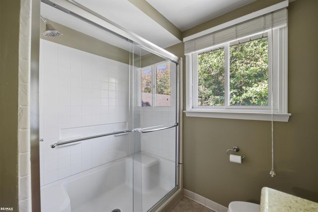 12894 Parkridge Drive, Shelby Twp, MI 48315