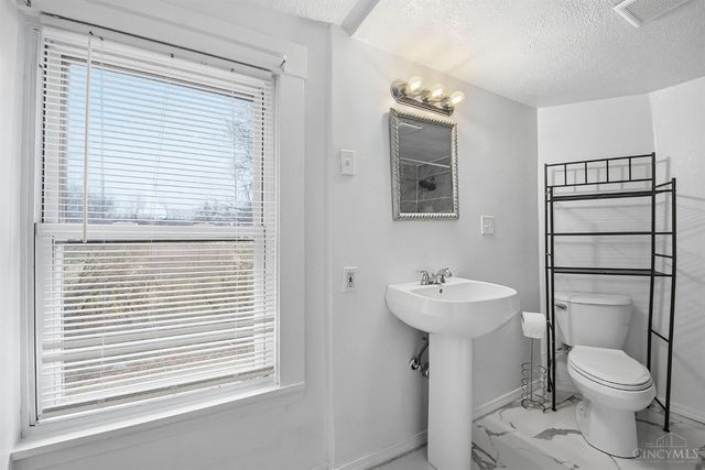 4294 Mayhew Avenue, Cincinnati, OH 45238