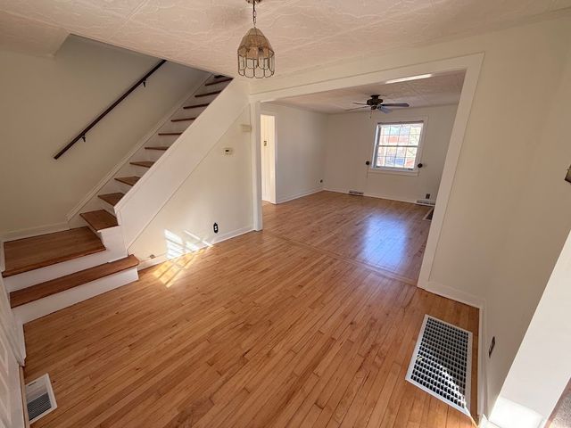 18404 Dixie Highway, Homewood, IL 60430