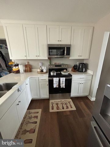 101 ANCHOR LN, Lusby, MD 20657