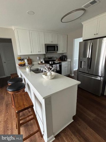 101 ANCHOR LN, Lusby, MD 20657