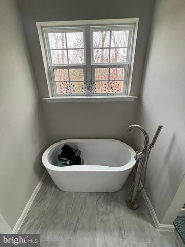 101 ANCHOR LN, Lusby, MD 20657