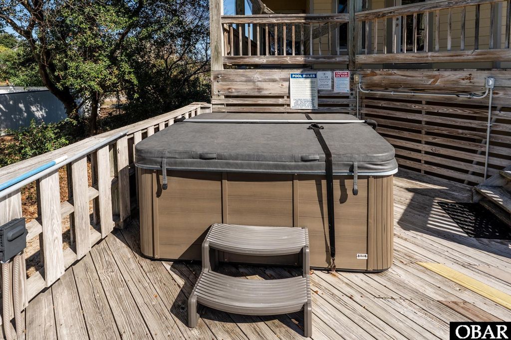 Image 9 of property listing at 820 Corolla Drive Lot 71, Corolla, NC 27927