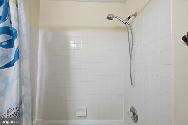 56 CAMELLIA CT, Newtown, PA 18940