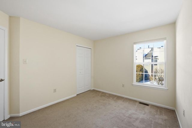 56 CAMELLIA CT, Newtown, PA 18940