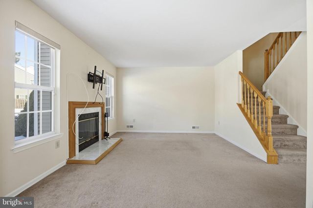 56 CAMELLIA CT, Newtown, PA 18940