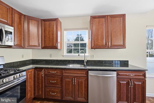 56 CAMELLIA CT, Newtown, PA 18940