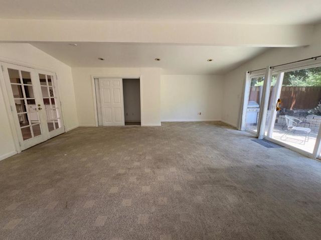 10534 Sterling Boulevard, Cupertino, CA 95014