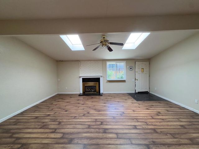 10534 Sterling Boulevard, Cupertino, CA 95014