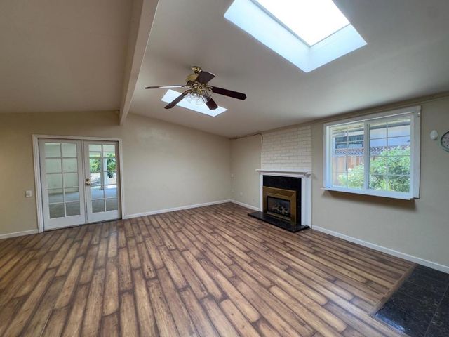 10534 Sterling Boulevard, Cupertino, CA 95014