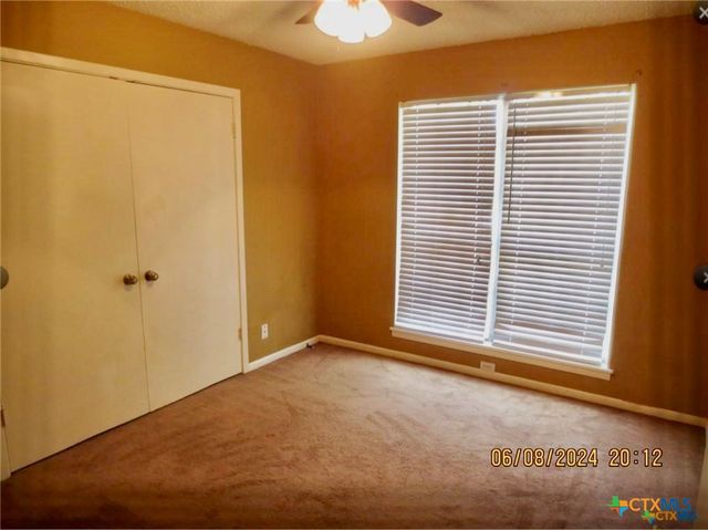 205 Avalon Drive, Victoria, TX 77901