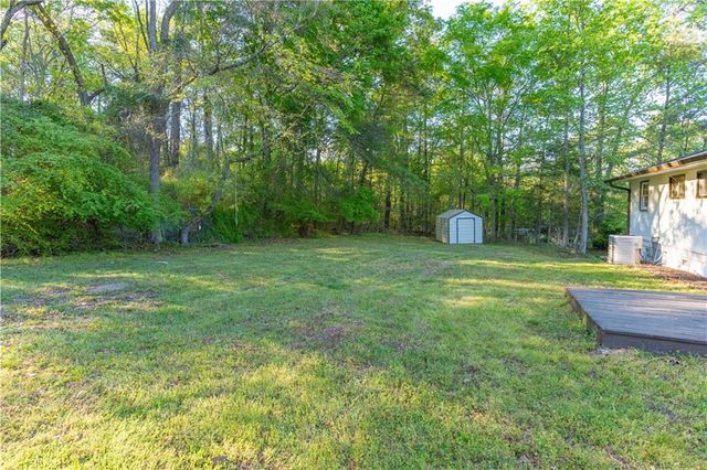 2290 Pinetree Lane NE, Conyers, GA 30012