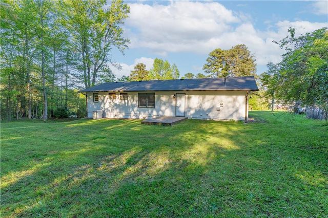 2290 Pinetree Lane NE, Conyers, GA 30012