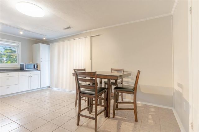 2290 Pinetree Lane NE, Conyers, GA 30012