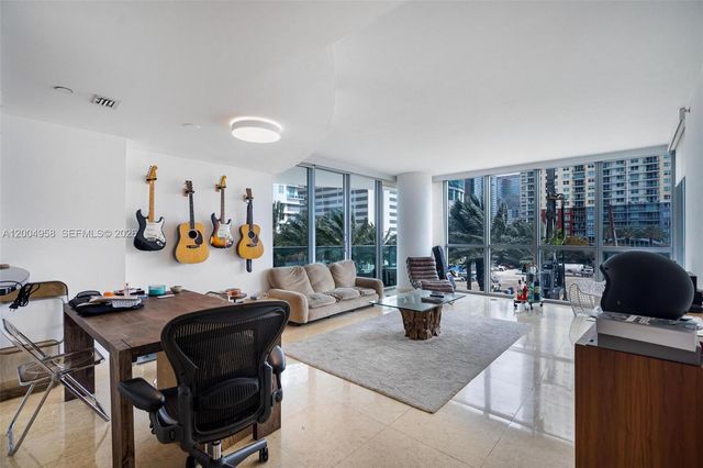 1331 Brickell Bay Dr 302, Miami, FL 33131
