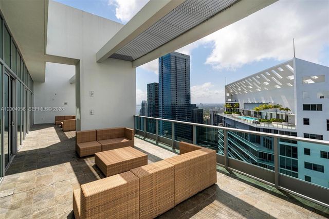 1331 Brickell Bay Dr 302, Miami, FL 33131