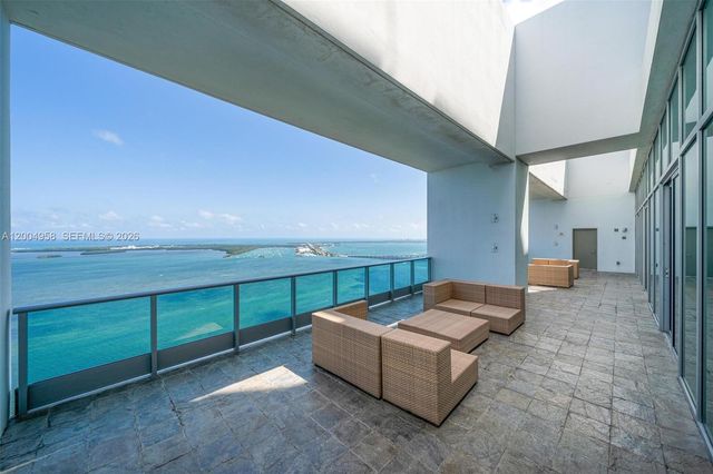 1331 Brickell Bay Dr 302, Miami, FL 33131