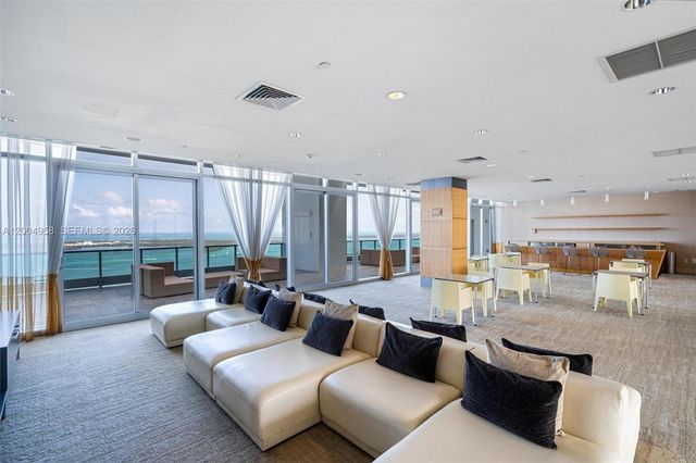 1331 Brickell Bay Dr 302, Miami, FL 33131