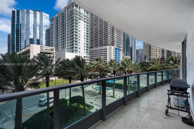 1331 Brickell Bay Dr 302, Miami, FL 33131