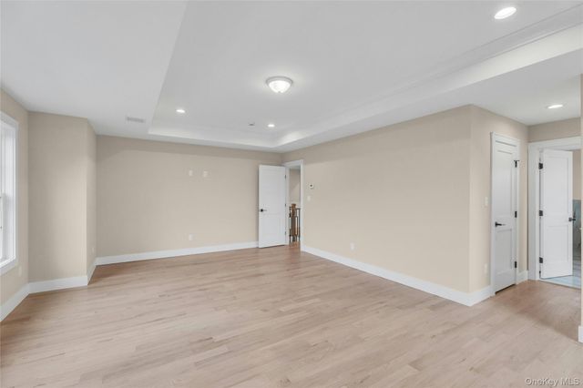 76 Wyoming Court, Syosset, NY 11791