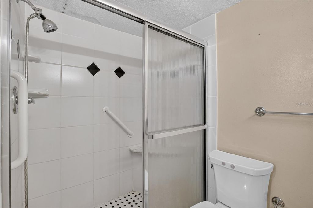 Image 12 of property listing at 2302 S MANHATTAN AVENUE 214, Tampa, FL 33629