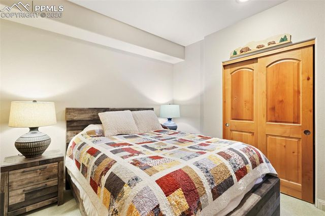 21 CRYSTAL PARK Road, Manitou Springs, CO 80829