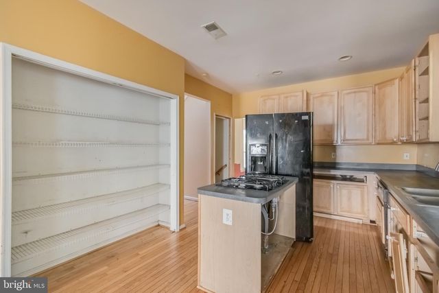 10133 ELLARD DR, Lanham, MD 20706