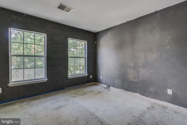 10133 ELLARD DR, Lanham, MD 20706