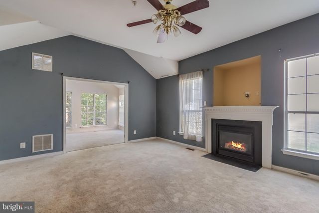 10133 ELLARD DR, Lanham, MD 20706