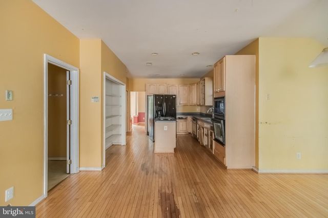 10133 ELLARD DR, Lanham, MD 20706