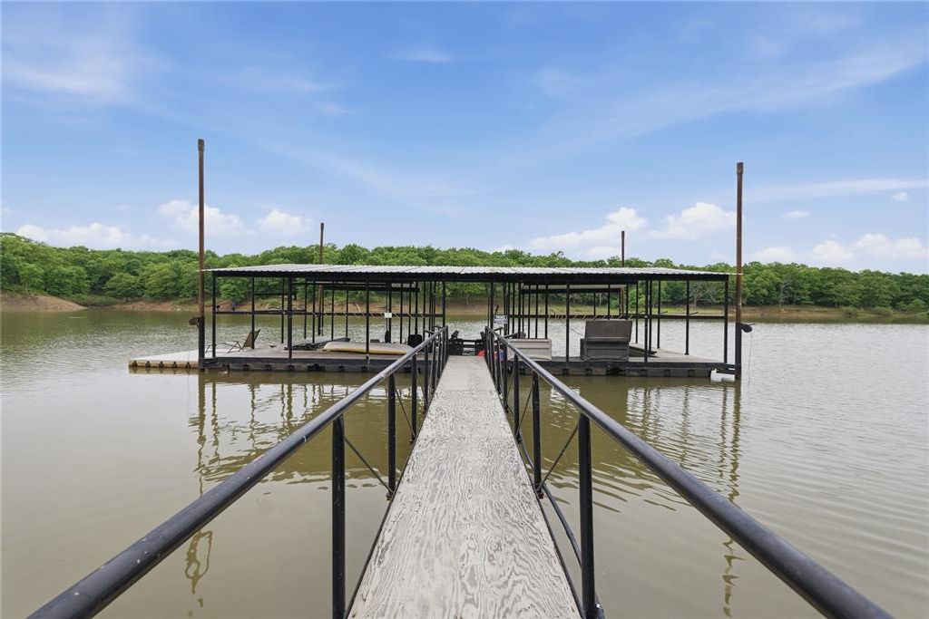 Image 16 of property listing at 110578 S 4183 Road, Checotah, OK 74426