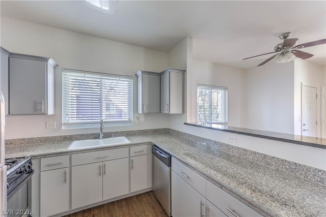 5250 South Rainbow Boulevard 2138, Las Vegas, NV 89118