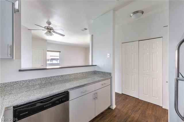 5250 South Rainbow Boulevard 2138, Las Vegas, NV 89118