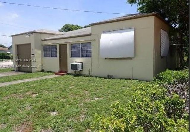 516 NW 4th Avenue, Hallandale Beach, FL 33009