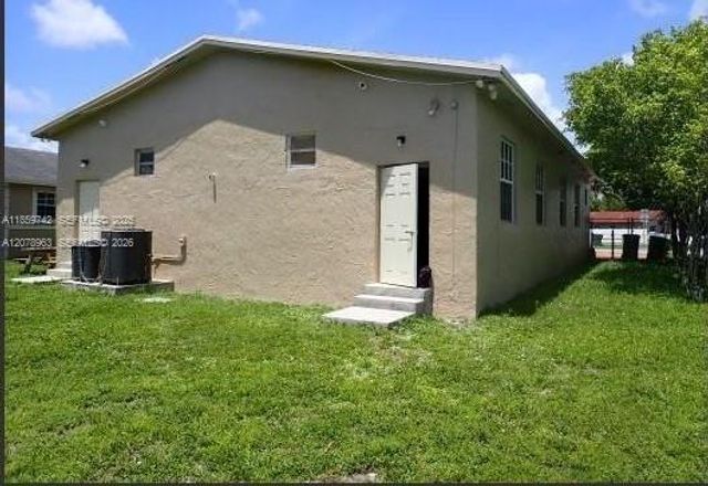 516 NW 4th Avenue, Hallandale Beach, FL 33009