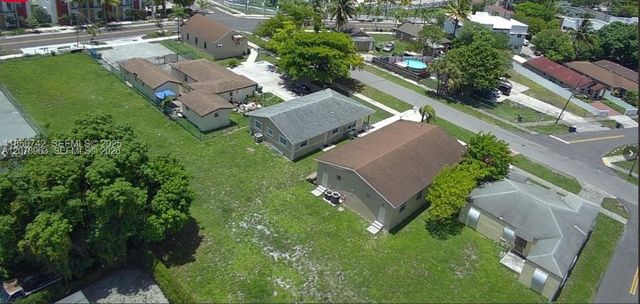 516 NW 4th Avenue, Hallandale Beach, FL 33009